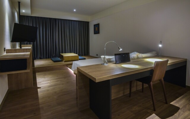 Just Sleep Kaohsiung Station