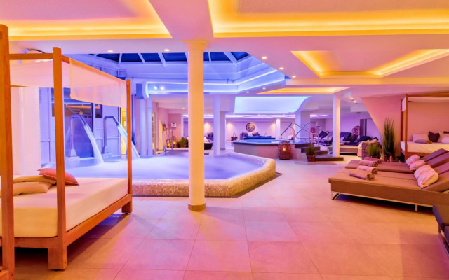 Romantischer Winkel RoLigio & Wellness Resort