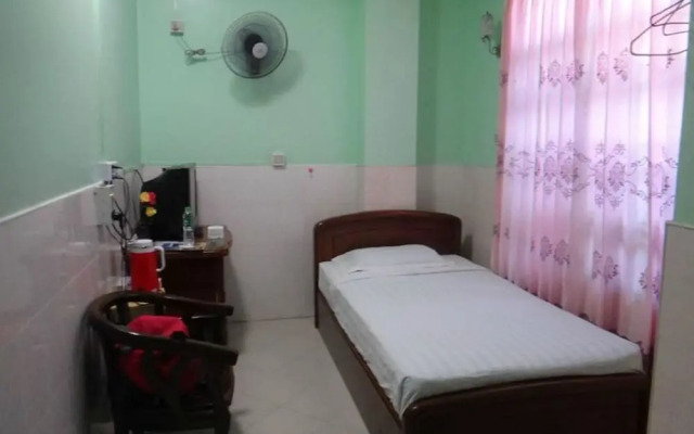 Saw Nyein San Guest House