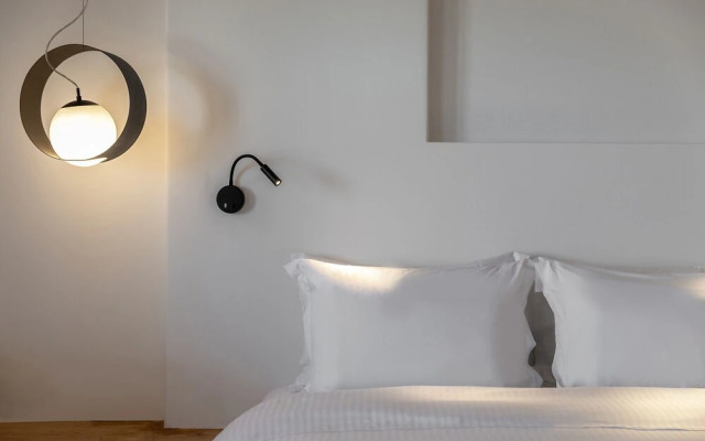 La Estrella 4 Suites with Sea View & 4 Prive Hot Tub