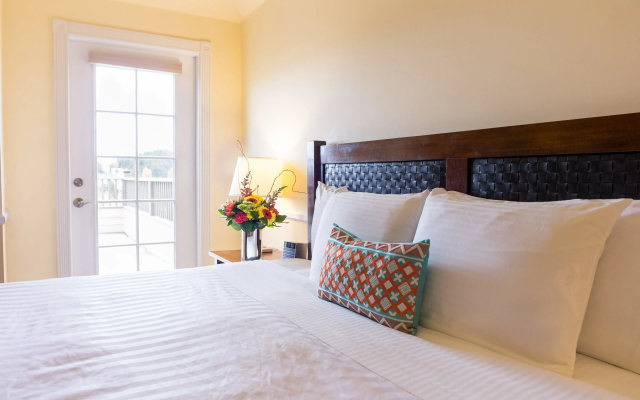 Majestic Inn & Spa