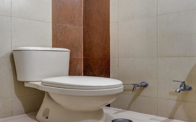 OYO 19146 Raghav Palace