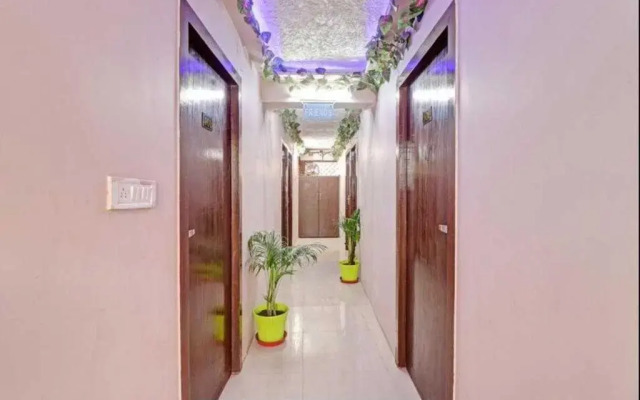 OYO Hotel Bottom Inn