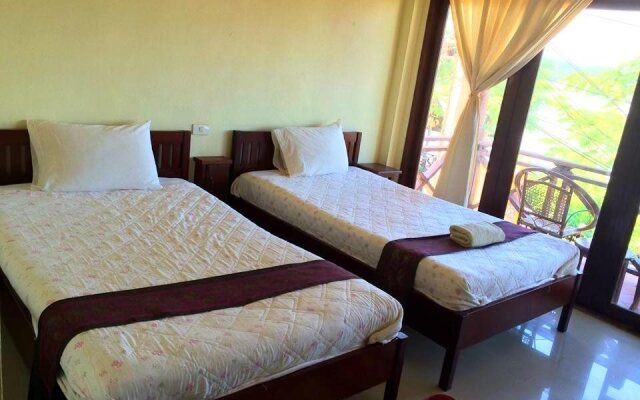 Rattana Riverside Guesthouse