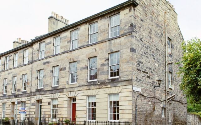 Charming Apartments Edinburgh