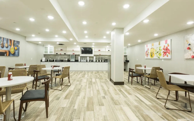Hotel Ninety Five