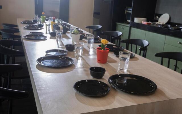Mayura Aureole Co-living - Hostel