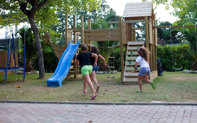Village Camping Lake Placid