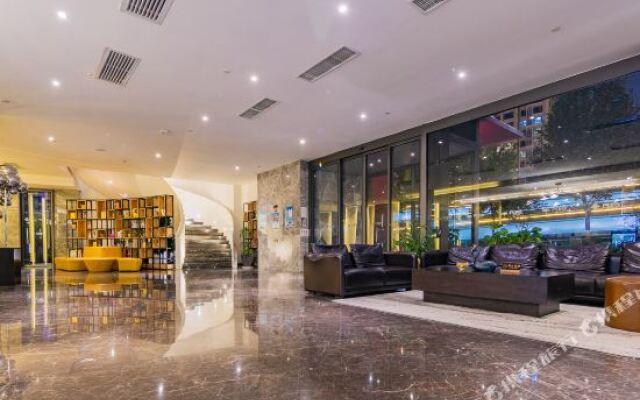 柠檬泊曼酒店(西安高新店)