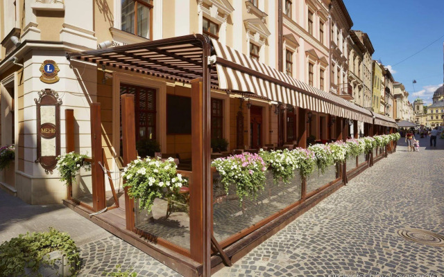 Hotel Leopolis