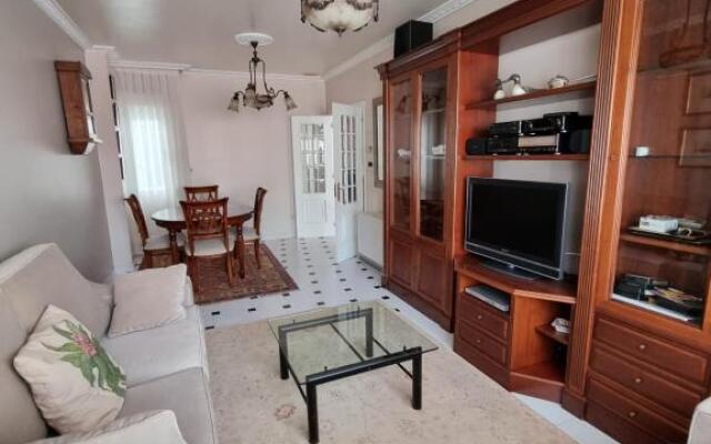 Piso de 3 habitaciones a 3 minutos de la playa.