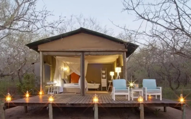 Ngama Tented Safari Lodge