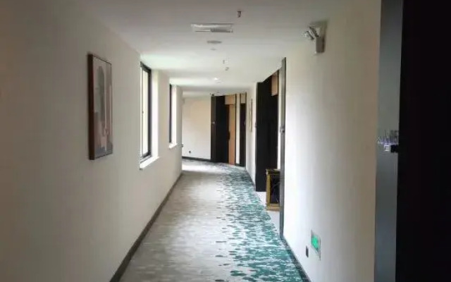 GreenTree Hotel