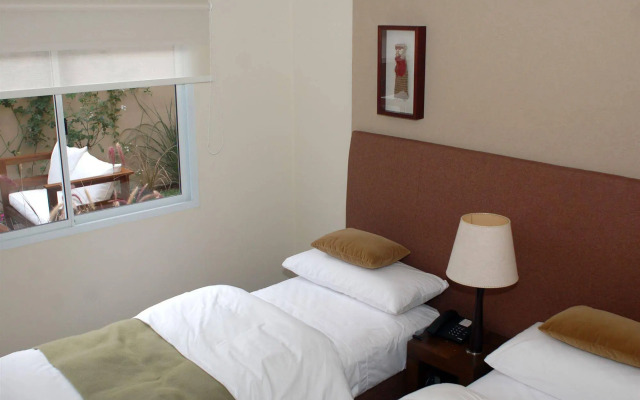 Tayka Hotel