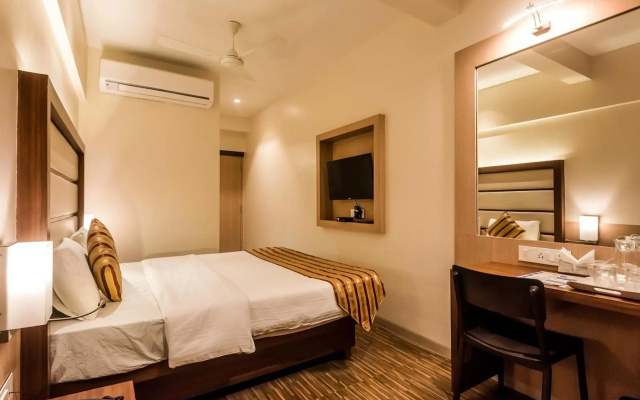 OYO 8010 Hotel Konar Inn