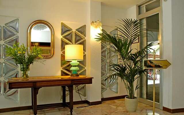 Hotel Palace