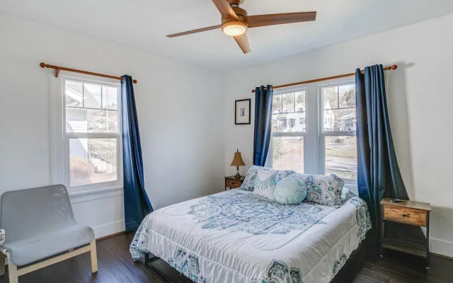 Klamath Falls Home w/ Deck ~ 1 Mi to Downtown
