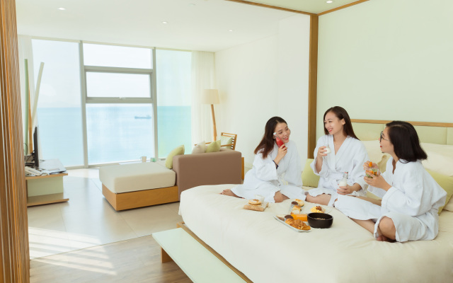 Fusion Suites Da Nang - Daily Reflexology Inclusive