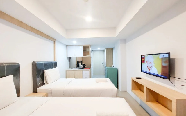 Good Deal And Homey Studio At De Prima Apartment