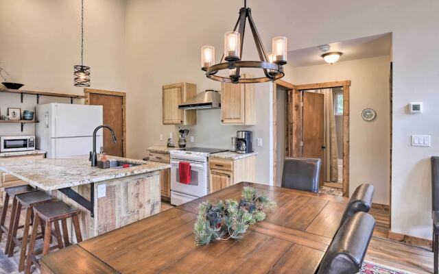 5 Mi to Ski Resort: Mtn-view Breck Home w/ Hot Tub