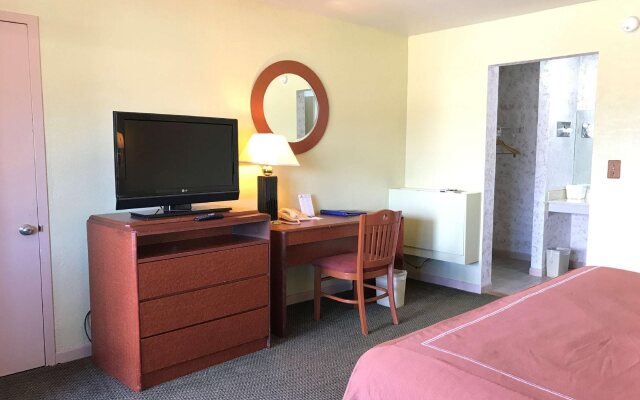 Americas Best Value Inn - Barrington