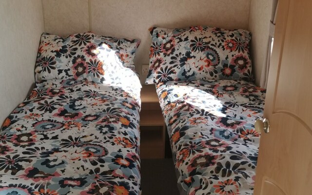 Plum 1 Coral Beach Ingoldmells 3 bed 8 Berth