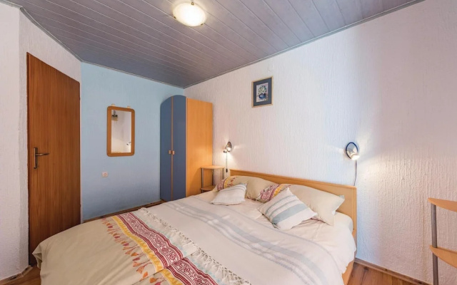 Beautiful Home in Porec With Wifi and 1 Bedrooms - Hotel in Porec - Photo 2
