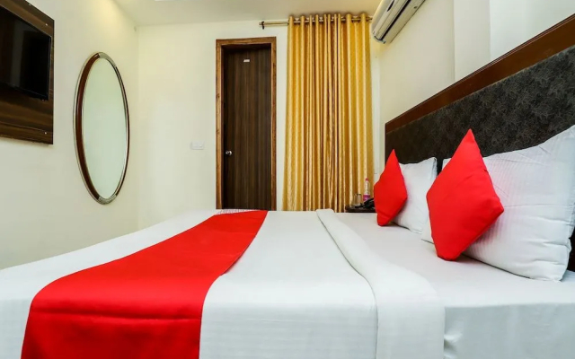OYO 23466 Hotel Planet