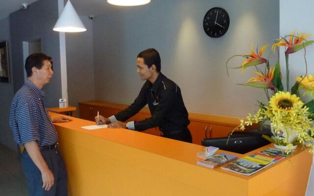 U Pac Hotel