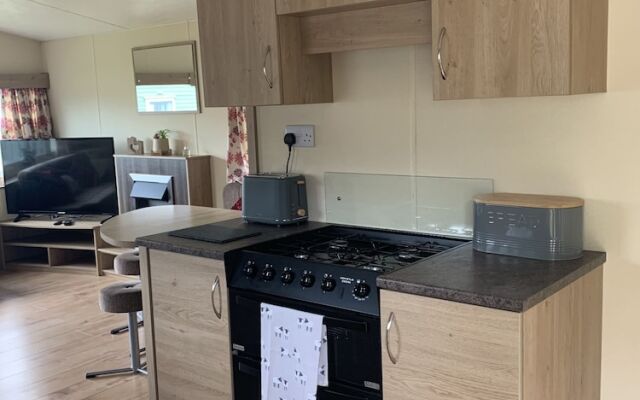 Poker Dot Getaway 2 - Stay-play-getaway