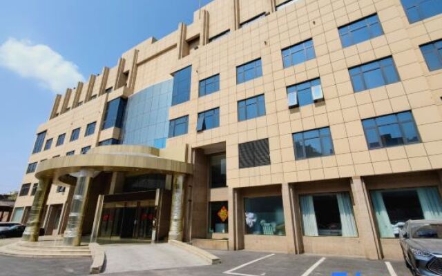 Zhengzhou Yindu Hotel (China Great Wall Aluminum)