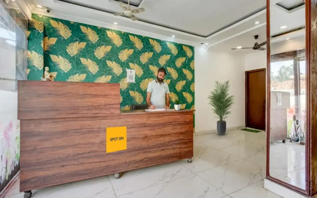SPOT ON 701618 Hotel New Style
