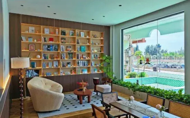 Huidong Xunliao Bay Flower Three Seasons Sea Cloud House B&B
