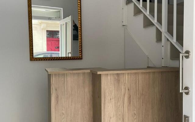 La Reggia Seaview Guesthouse