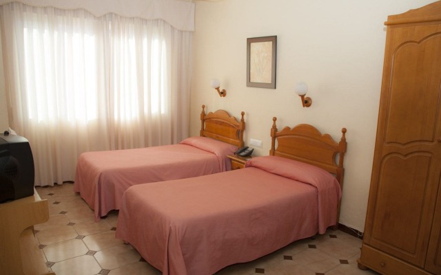 Hostal París