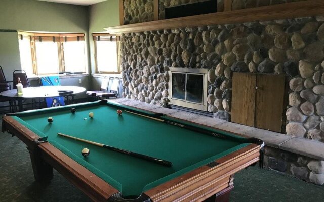 Riverwood Inn & Conference Center