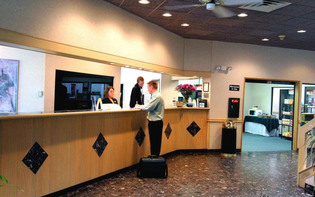 American Inn & Suites Waterford