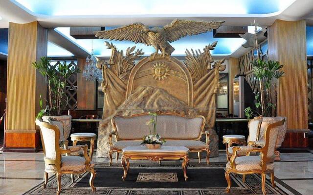 Best Western CPlaza Hotel