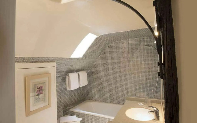 Hotel du Cygne Paris
