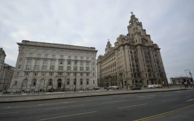 Liverpool at Cable Yard - Infinity Apartments