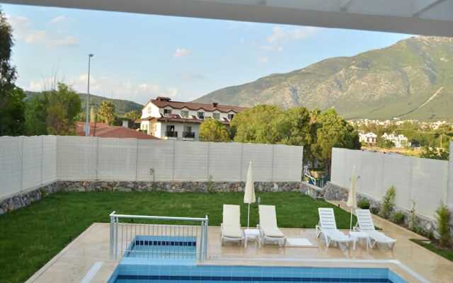 New Age Villa Lilya Hisar