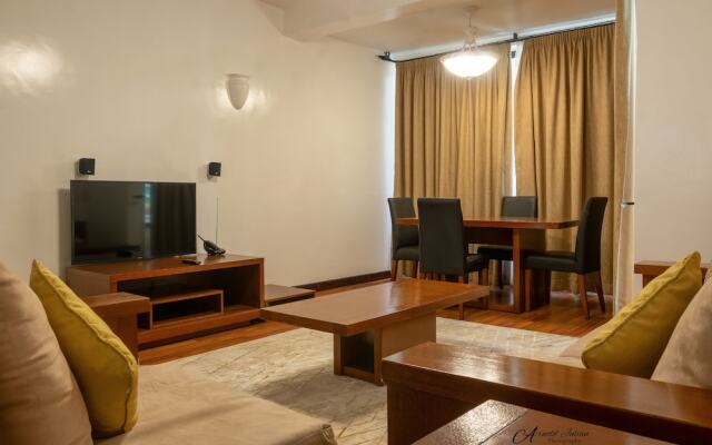 Cysuites Apartment Hotel