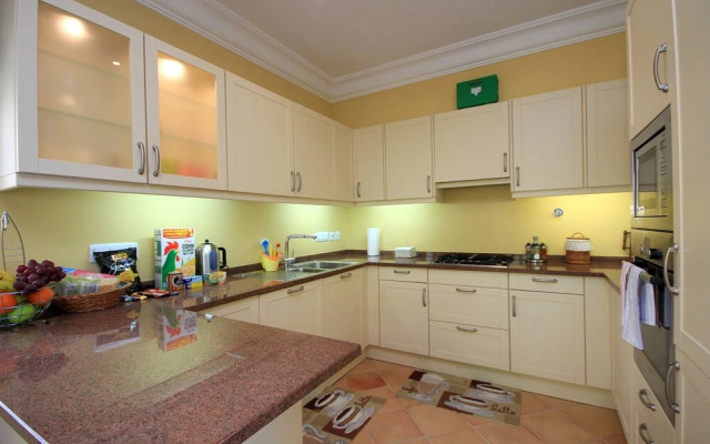 Scenic Apartment - Palheiro Village