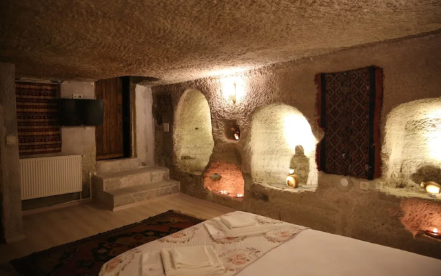 Unicorn Cave Hotel