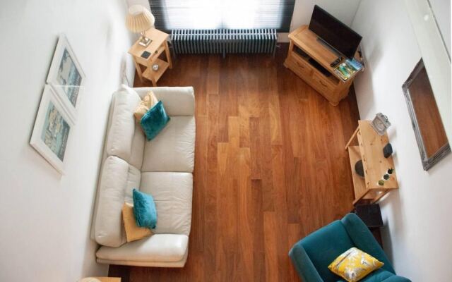 1-bed Apartment in a Historic Area of Plymouth
