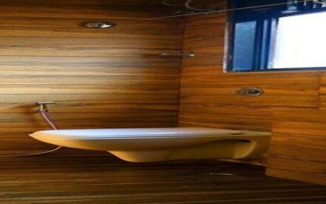 Room Maangta 211 - Thane West