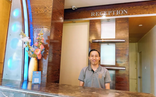 Bisque Magaji Orchid