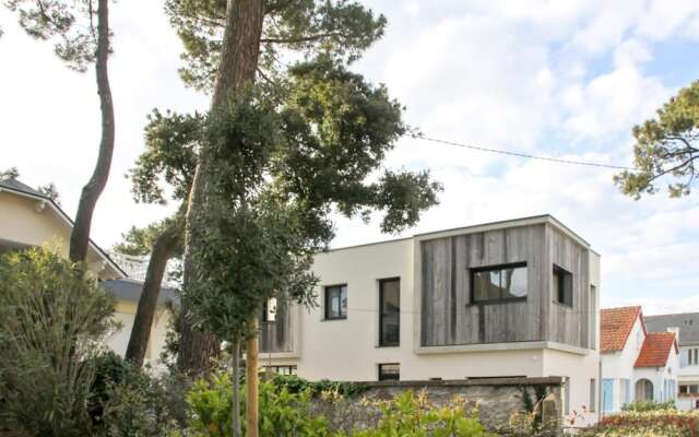 House With 4 Bedrooms in La Baule-escoublac, With Enclosed Garden and