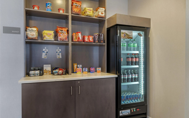 Best Western Brockport Inn & Suites