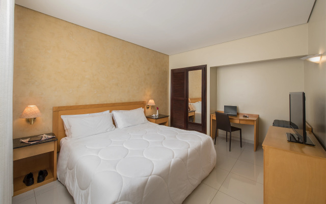 Hotel Nacional Distributed by Intercity